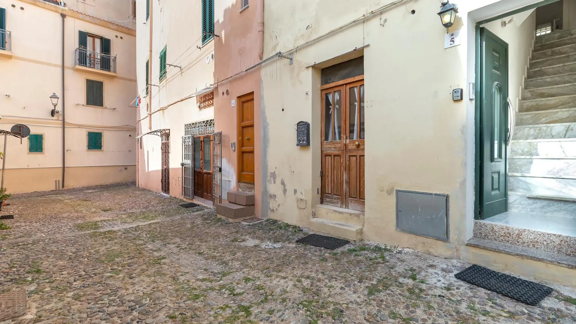 Sardinia Re - Casa Pinuccia Apartment Alghero 0*,  Italy